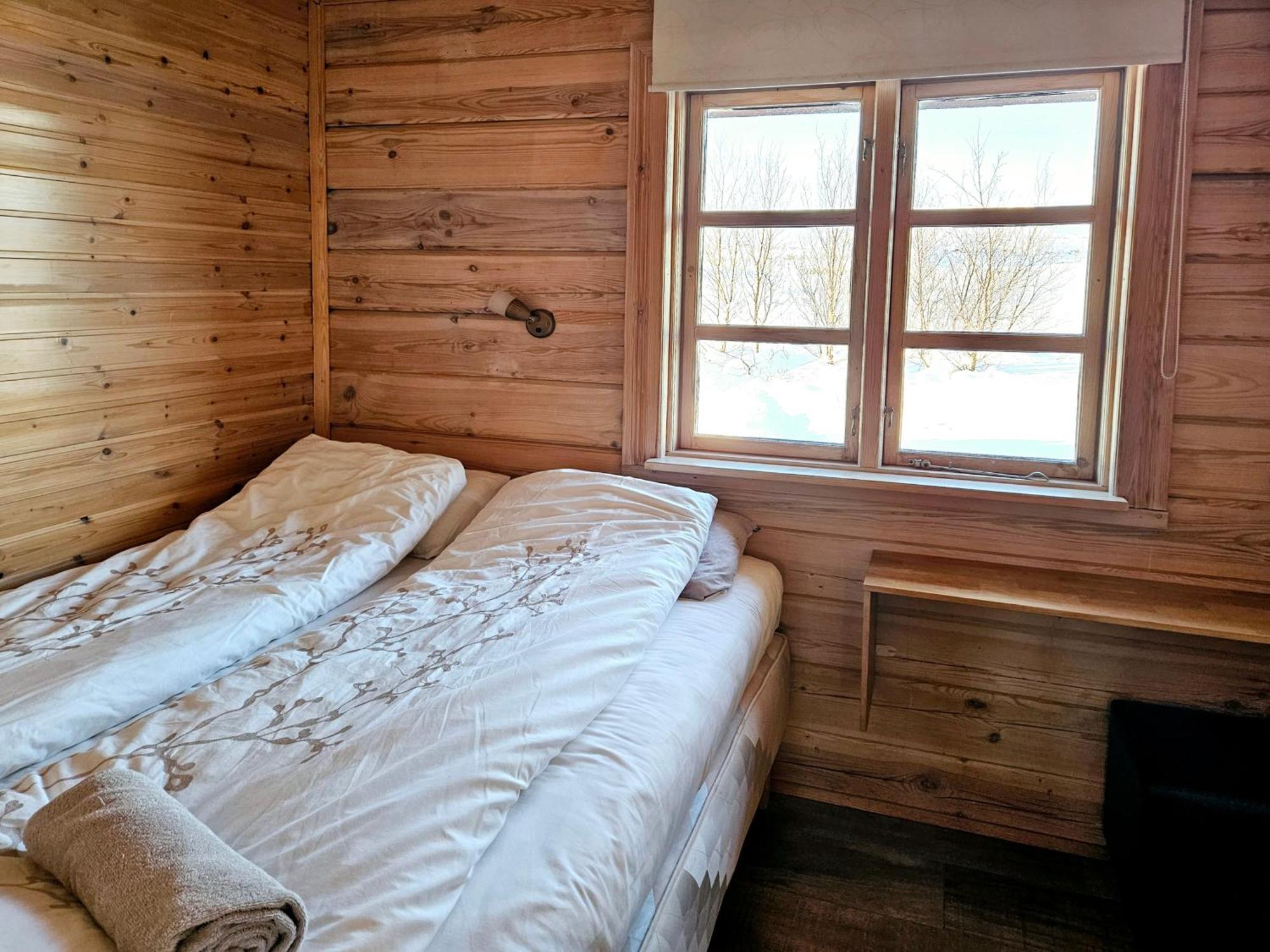 Aurora Vacation Homes Fagravik アークレイリ 部屋 写真