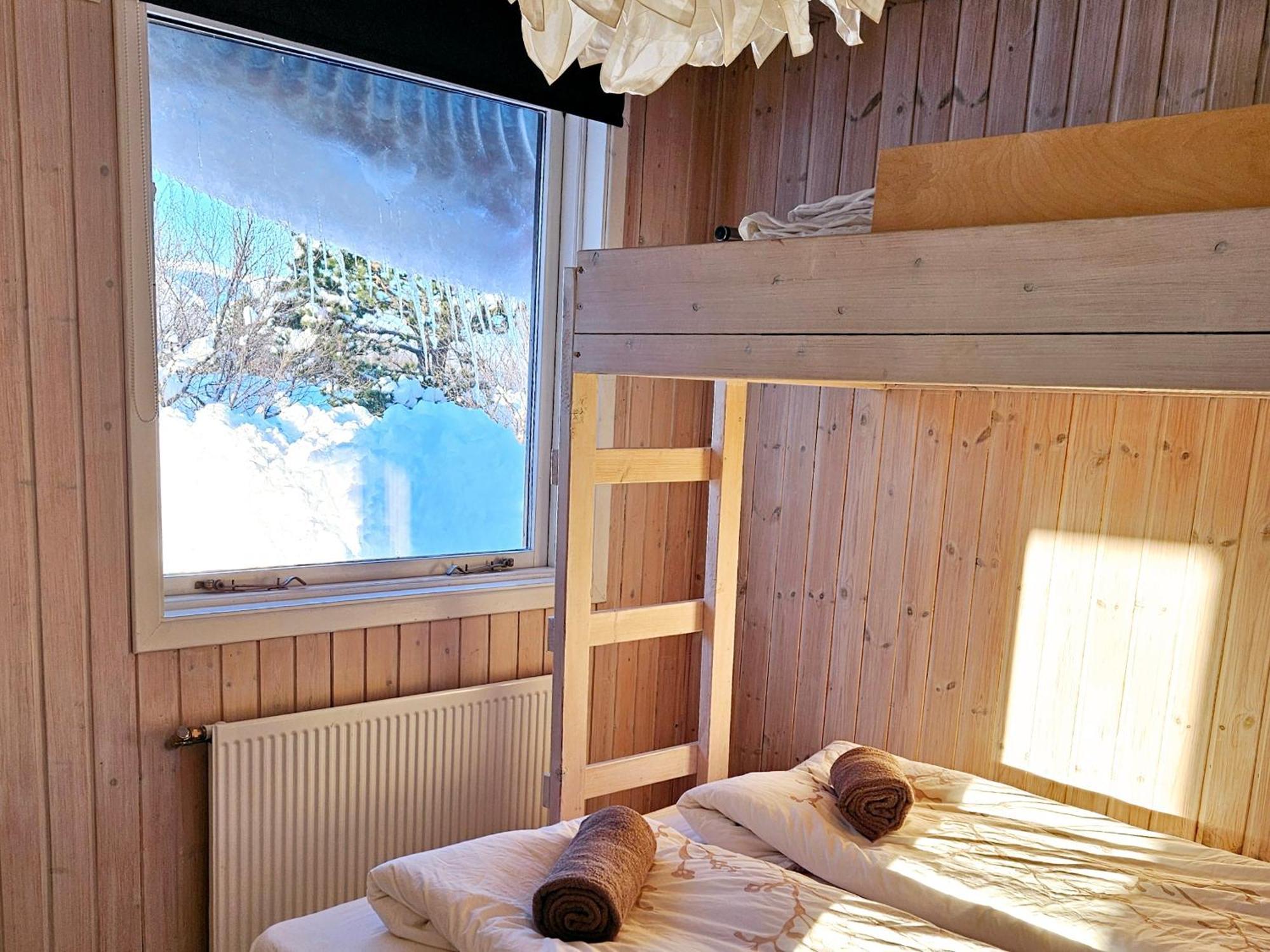 Aurora Vacation Homes Fagravik アークレイリ 部屋 写真