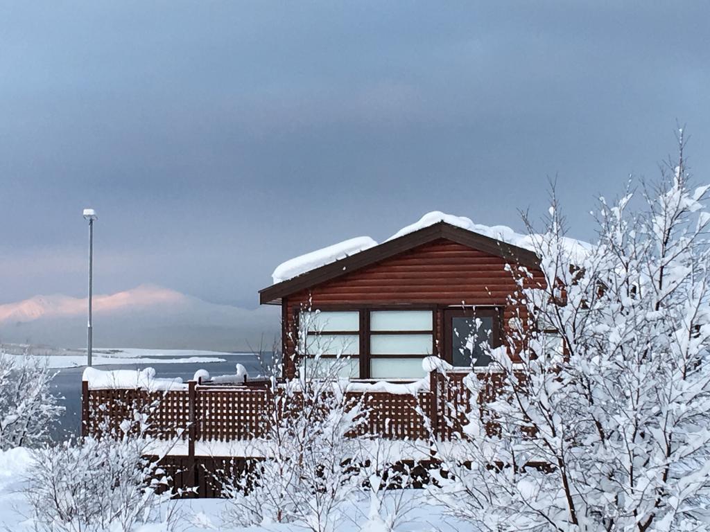 Aurora Vacation Homes Fagravik アークレイリ エクステリア 写真
