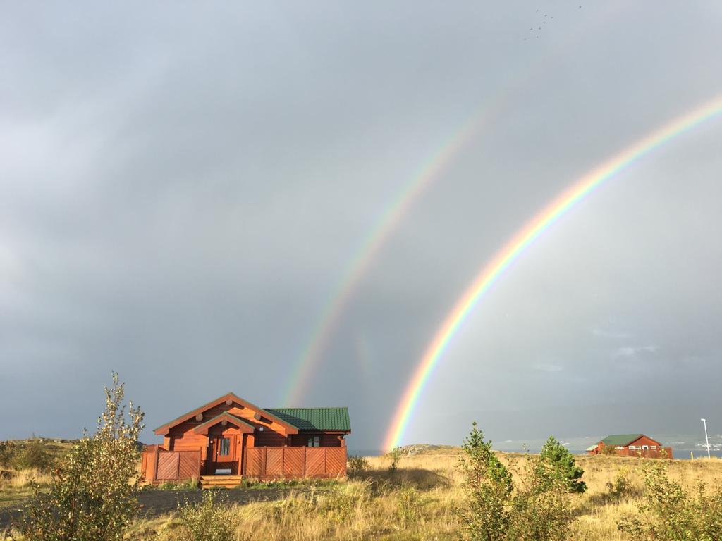 Aurora Vacation Homes Fagravik アークレイリ エクステリア 写真